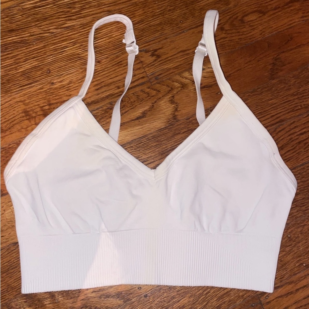 Lululemon Ebb to Street Bra